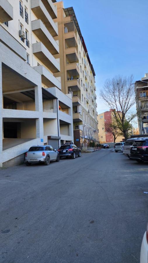 Vake-Saburtalo Hillside Leilighet Tbilisi Eksteriør bilde